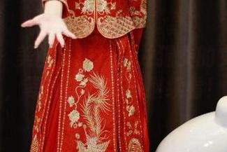 微密圈 – 美图展现！白龙猫女的女仆系列，等我爬回来再继续看！