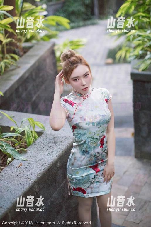 秀人网-唐安诺 秀人网 - 说是唐安诺女友的写真,精选却更像是一种隐晦的暗示…
