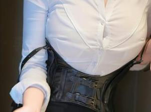 秀人网 – 李可儿的美足写真集，分享你的眼球一起探险！