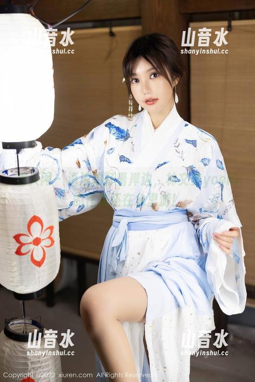 秀人网 - 海浪拍打着岸边，林文文yooki的作品还在水里游！