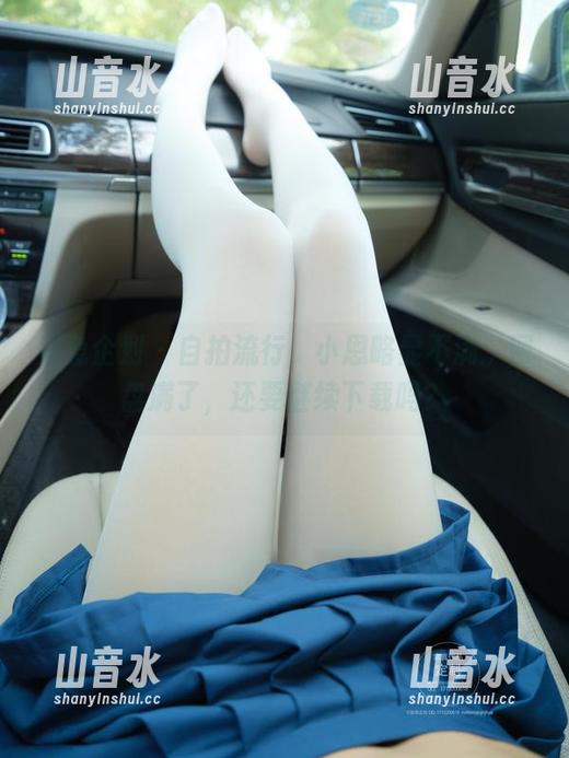紧急企划-小恩 紧急企划 - 自拍流行,小恩略显不满:网盘满了,还要继续下载吗?