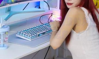 绮梦摄影 – 图库精选：章章的灰丝美图，穿衣搭配新思路？！