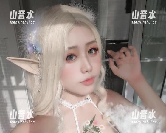 原图的新解读！在天台，芊川一笑MNK的笑容就像我逃不过的推理题。