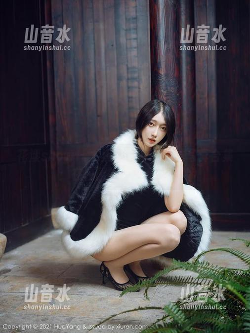 花漾show - 尤妮丝低调的学妹写真合集：在校园的街头巷尾探险