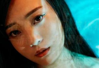 蜜桃社 – 许思铭在线写真，这JK裙子的每一折都让我在想事情…