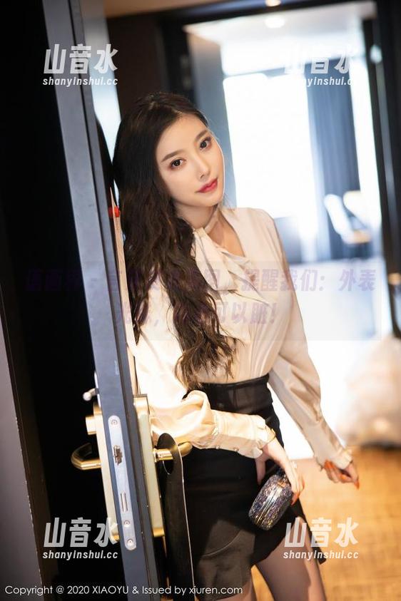 语画界-言沫 语画界 - 言沫皮衣美图,提醒我们:外表光鲜,内心可以脏!