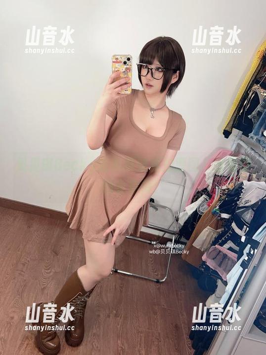 贝贝琪Becky 贝贝琪Becky的黑辣妹私拍原图,没看到的会后悔!