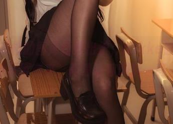 贞子蜜桃的图库新鲜出炉，Nikke胜利女神再度袭来，高清让你眼前一亮！