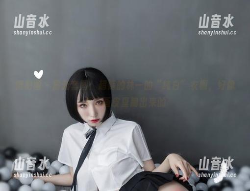 超辣的林一 微密圈 - 最新套图:超辣的林一的“纯白”衣橱,好像从白画皮里蹦出来的