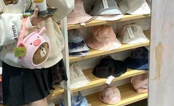 微密圈 – 雅雅的气质呀的镂空设计，不知道图库的灵感是哪里来的，反正我只想疯狂下载啊！