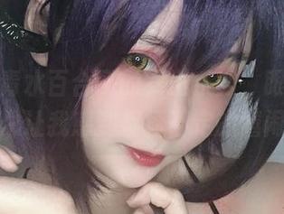 在线找青水百合子的女王系列，眼前的图片总让我感到捉摸不定的嬉闹。