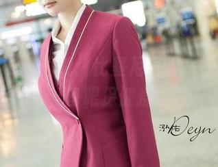 青豆客 – 王语纯：比基尼写真，夏日的必备眼保健操