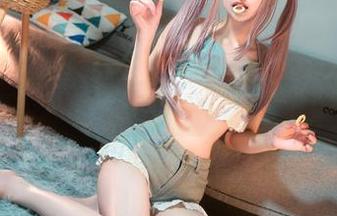 吊带与鹿八岁baby：图册里的那些细节，你看见了吗？